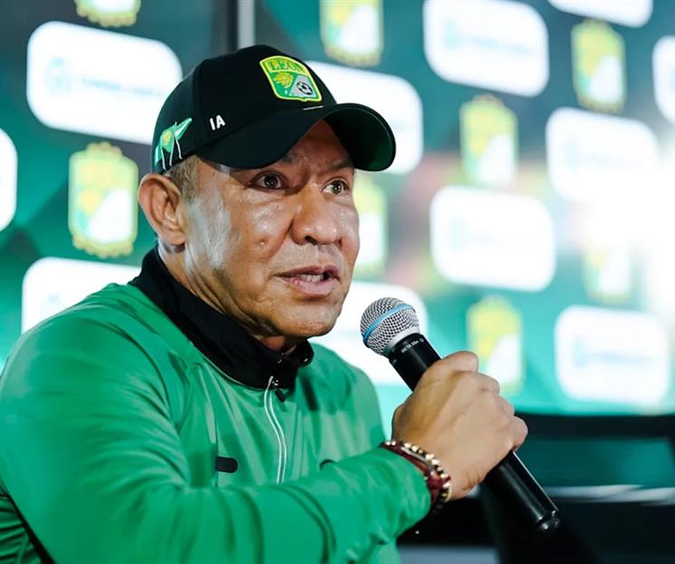 Regresa al León Ignacio Ambriz Regresa al León Ignacio Ambriz