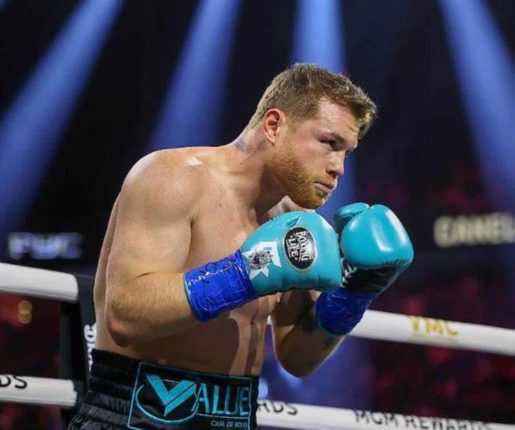Operan al Canelo Álvarez del codo  Operan al Canelo Álvarez del codo