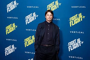 Hospitalizan a Josh Hartnett tras accidente vehicular