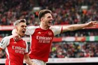 Arsenal sigue con paso perfecto Arsenal sigue con paso perfecto