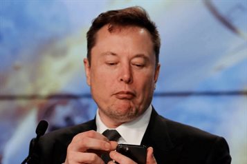 Se suma Elon Musk a campaña contra Netflix 
