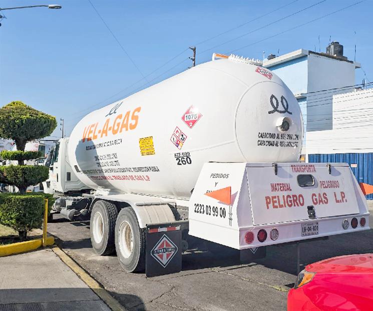 Anuncian medidas para fortalecer regulación y distribución de gas