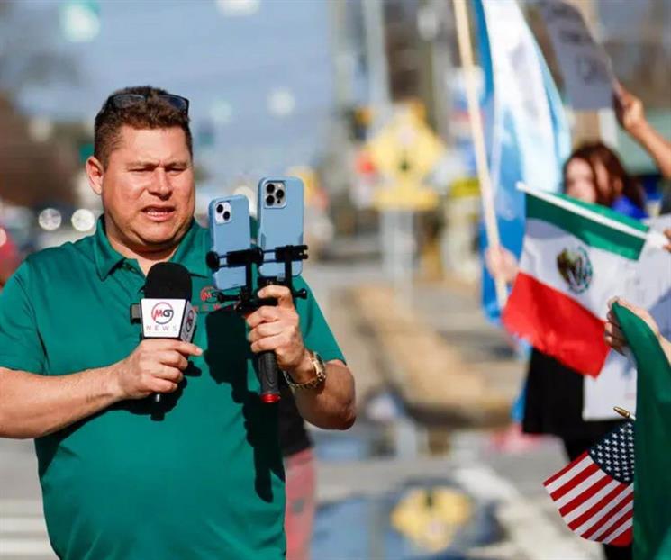 Expulsa EU a salvadoreño tras cubrir protestas migratorias