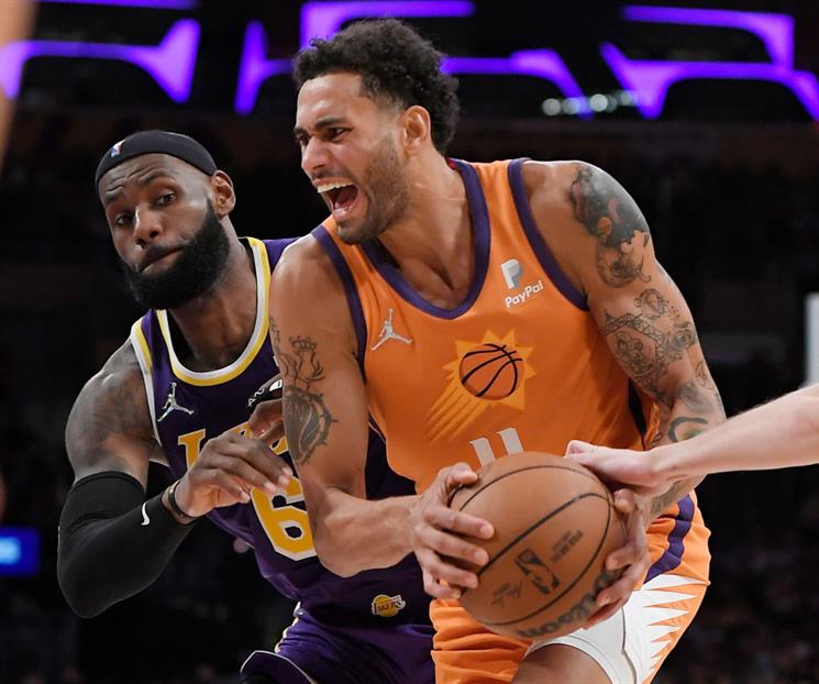 Phoenix vence a los Lakers Phoenix vence a los Lakers