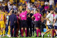 Inconformes Tigres con el arbitraje Inconformes Tigres con el arbitraje