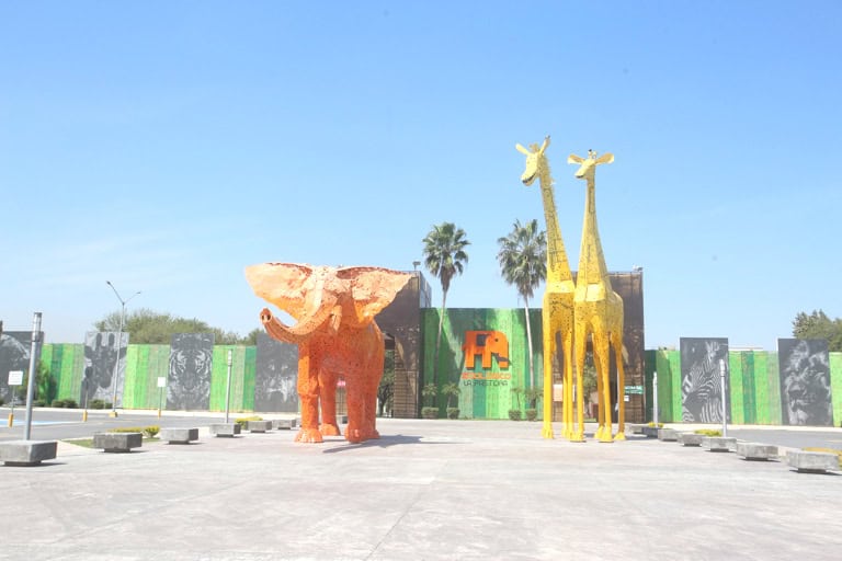 Cierran área del zoológico, pero mantienen abierto El Pueblito
