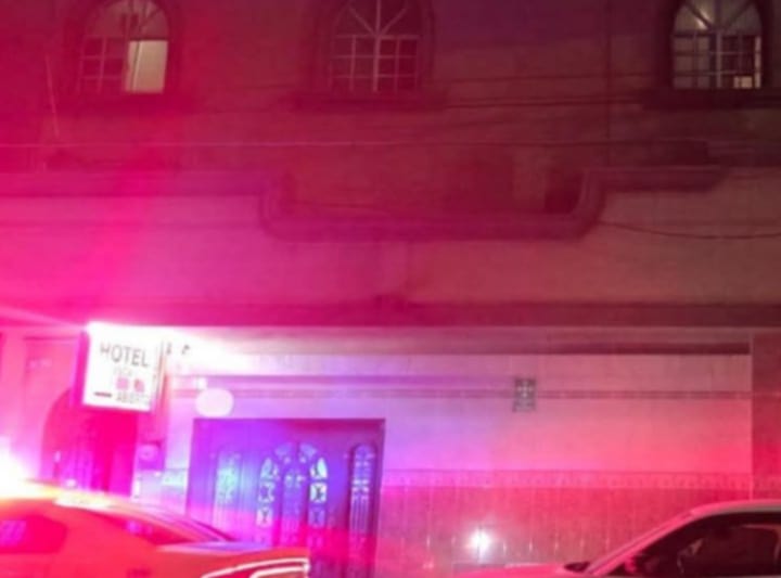 Investigan la muerte de un hombre en hotel del centro de Monterrey
