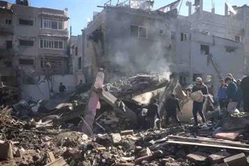 Denuncia Hamas que los bombardeos siguen sobre Gaza