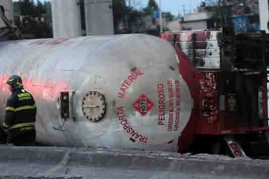 Publican nueva norma para el traslado de gas LP