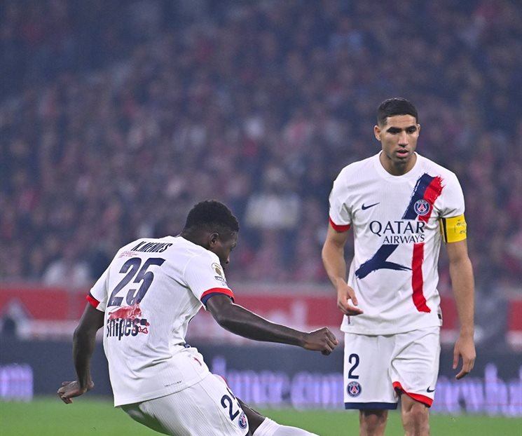 Empata el PSG y siguen de líderes en el futbol francés Empata el PSG y siguen de líderes en el futbol francés