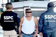 Aseguran tractocamión con 76 mil litros de combustible en NL