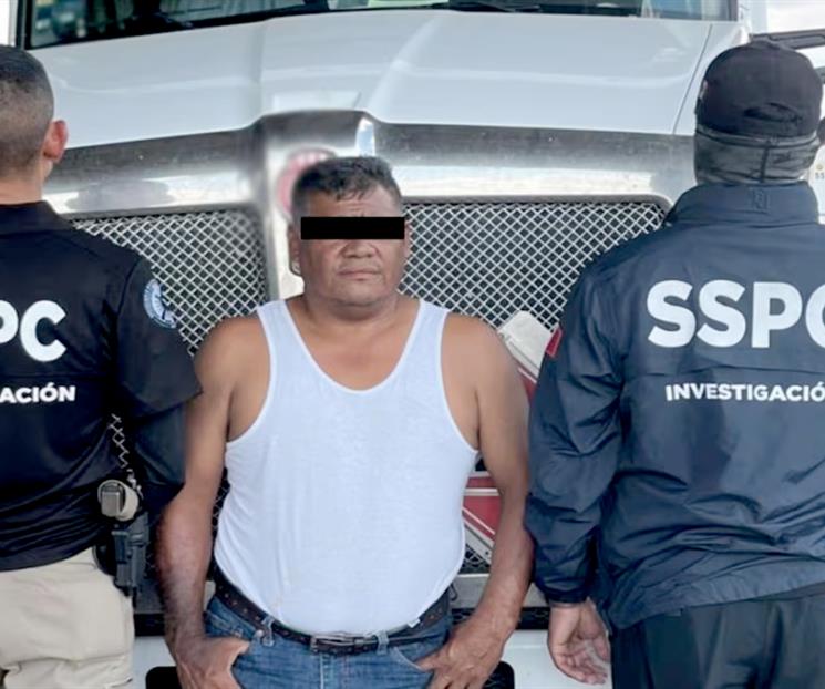 Cae en NL tractocamión con 76 mil litros de combustible ilegal