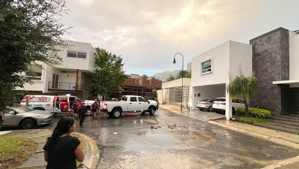 Muere menor al que le cayó barda encima Muere menor al que le cayó barda encima