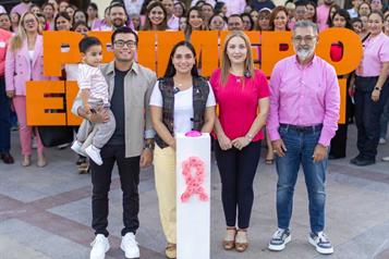 Se pintan de rosa en Juárez