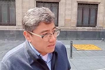 Analiza Saúl Monreal opciones fuera de Morena