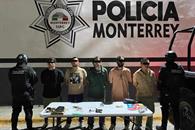 Aprehenden a 11 tras operativos en bares