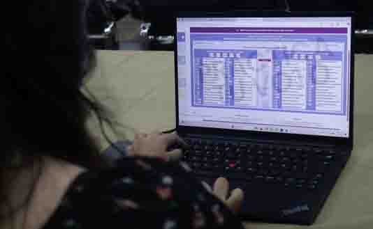 Analiza INE implementar voto por internet; plantea prueba piloto