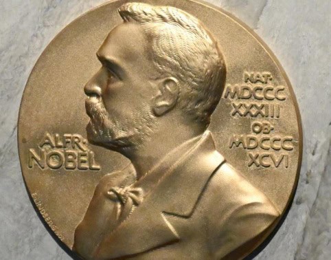 Nobel de Literatura 2025: Escritores que suenan en apuestas