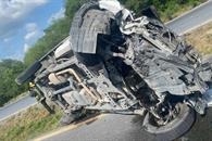 Vuelca camión de carga en Hualahuises