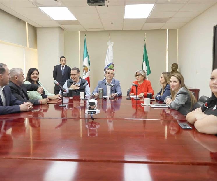 Emplaza Congreso a gobernador a rendir su Informe el 15 de octubre Emplaza Congreso a gobernador a rendir su Informe el 15 de octubre