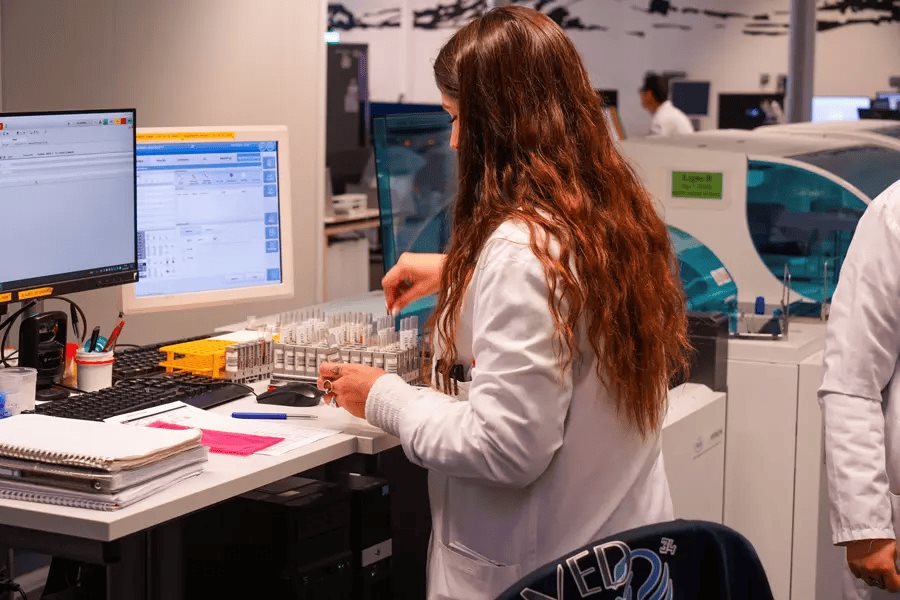 UNESCO alerta: sin mujeres en STEM, el futuro es insostenible UNESCO alerta: sin mujeres en STEM, el futuro es insostenible