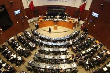 Senado recibe minuta corregida de Ley Aduanera