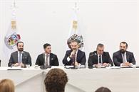 Aprueban nombrar Mauricio Fernández la Calzada San Pedro Aprueban nombrar Mauricio Fernández la Calzada San Pedro