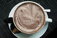 Receta: Cómo hacer un chocolate caliente sin leche