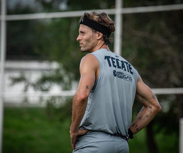 El ´amuleto´ Sergio Canales El ´amuleto´ Sergio Canales