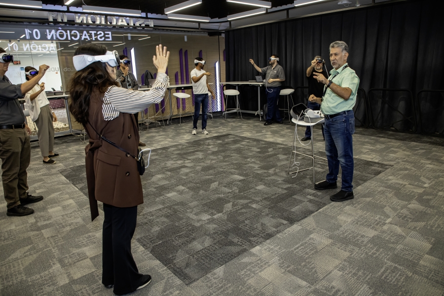 UDEM capacita a docentes para fortalecer sus competencias digitales UDEM capacita a docentes para fortalecer sus competencias digitales
