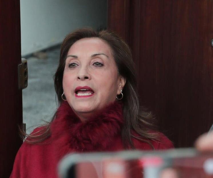 Descarta Dina Boluarte asilo y asegura permanecer en Perú Descarta Dina Boluarte asilo y asegura permanecer en Perú