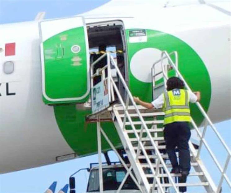 Fallece a bordo de avión Fallece a bordo de avión