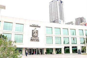 Activan centros de acopio para Veracruz