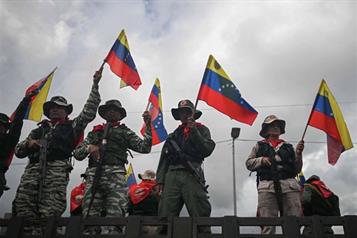 Despliega Maduro fuerzas militares en Venezuela