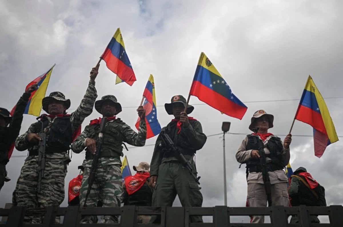 Despliega Maduro fuerzas militares en Venezuela Despliega Maduro fuerzas militares en Venezuela
