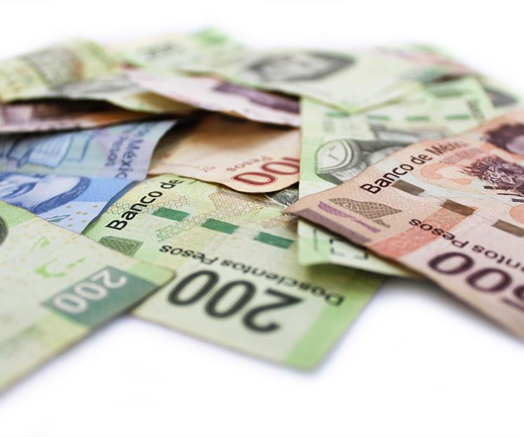 El dólar rompe el techo de los 19 pesos