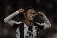 Se lesiona Fidel Ambriz en entrenamiento de Rayados Se lesiona Fidel Ambriz en entrenamiento de Rayados