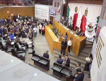 Cita Congreso a Samuel para que mañana rinda su Informe