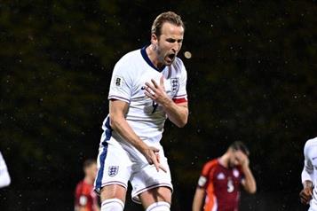 Golea Inglaterra y obtiene su boleto al Mundial 