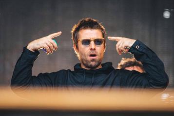 Se convierte Liam Gallagher en abuelo mientras enfrenta demanda