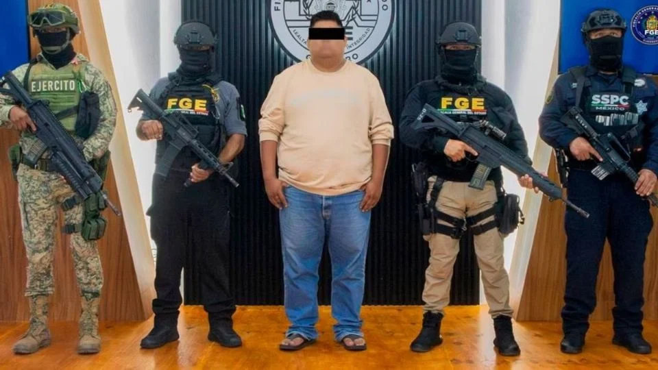 Detienen a menor por asesinato del padre Bertoldo Pantaleón Detienen a menor por asesinato del padre Bertoldo Pantaleón