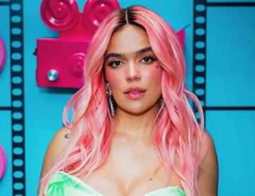 Encabezan Karol G, Missy Elliott, Twice desfile de Victoria’s Secret