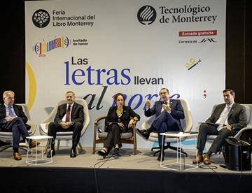 Destacan rectores el rol del humanismo ante la tecnología en la FIL
