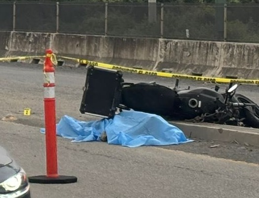 Muere motociclista tras estrellamiento en Salinas Victoria Muere motociclista tras estrellamiento en Salinas Victoria
