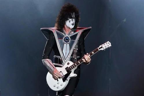 Muere el ex guitarrista de Kiss, Ace Frehley
