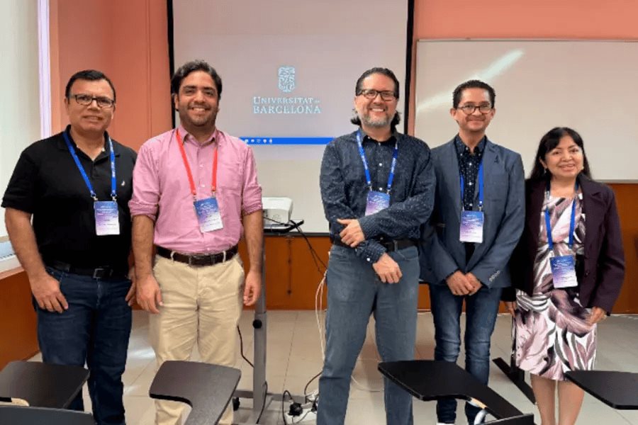 Del aula a España: profesor Tec expone sobre inteligencia artificial Del aula a España: profesor Tec expone sobre inteligencia artificial