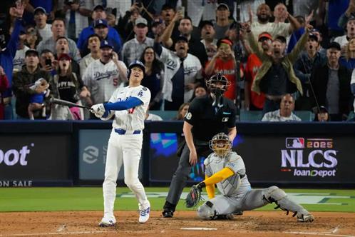 Dodgers avanzan a la serie mundial