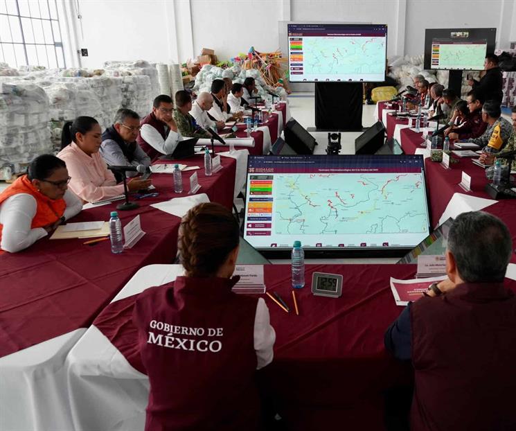 Sheinbaum supervisa en Hidalgo apoyos a damnificados por lluvias Sheinbaum supervisa en Hidalgo apoyos a damnificados por lluvias
