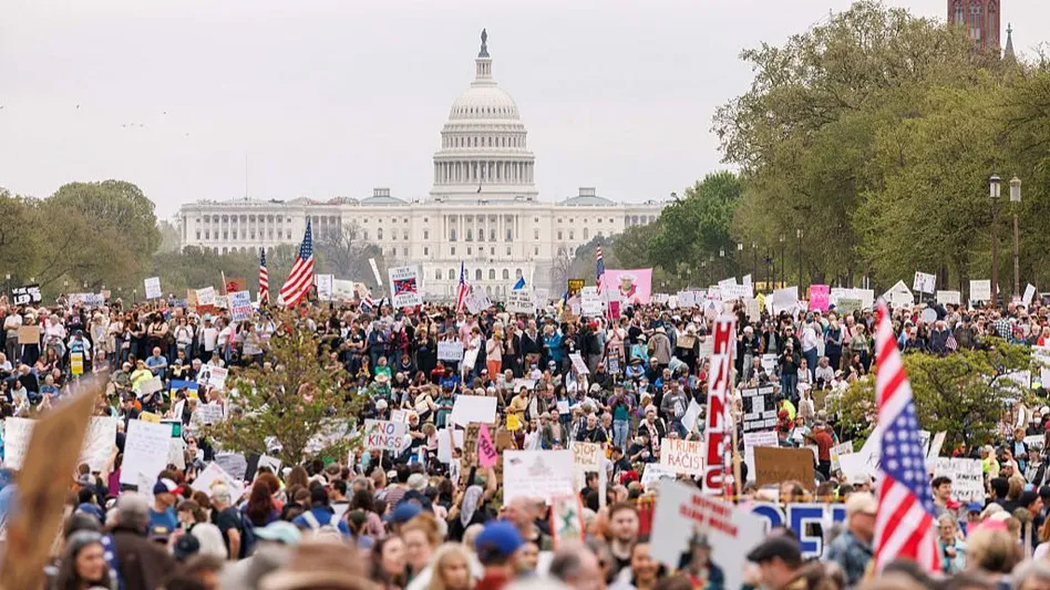 Masivas protestas No Kings desafían a Donald Trump en todo EU Masivas protestas No Kings desafían a Donald Trump en todo EU