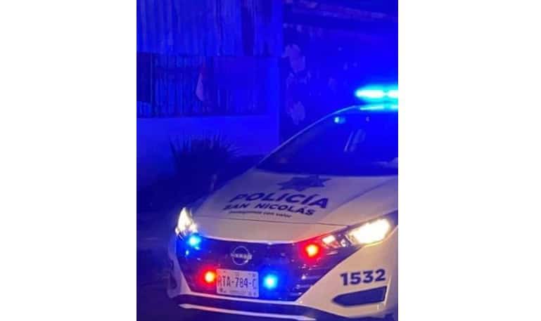 Intenta incendiar su casa con familia dentro y resulta lesionado